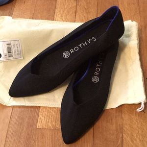 Rothy’s black flats
